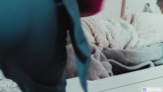 MOMMY'S GIRL You're the weirdest fucking Stepmommy ever! - Chloe Cherry & Ryan Keely