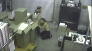 Assistant gets down & dirty sucking shaft