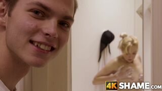 Natural tits GRANNY gets kinky cunt play after an intense BJ