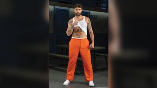 Chris Damned & Travis Connor dripping wild in the prison