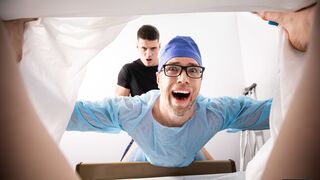 Pervert hubby fucks doctor while his housewife is delivering!! - Alex Mecum , Malik Delgaty