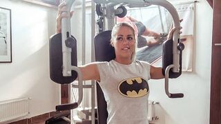 Perfect body blonde teen athlete fucks in the gym