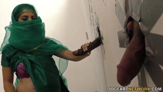 Stunning Pakistani sexy girl visits the gloryhole for ebony prick