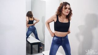 T-GIRL ANGELS T-girl costumer needs a help on ebony friday