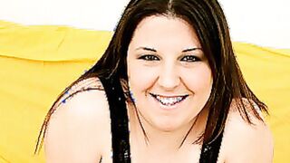 Charming Plumper Kiki Screwed on the Floor