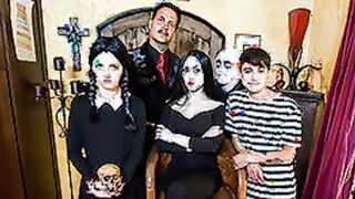 Addams Family Group Sex - Audrey Noir, Kate Bloom