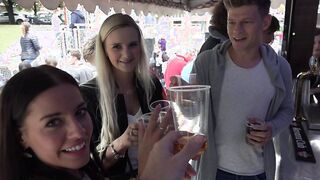 Threeway Sex on Public