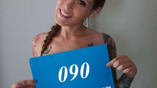 Czech inked hottie Foxy Sanie