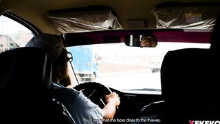 Venezuelan chick arrives to Peru to work & gets banged by a fake transport