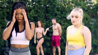 Booty black COUGAR has a bi sex foursome with Girlfriend & neighbors