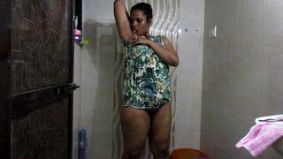 Licking Armpit Shave Fetish Indian MOMMY Lily Porn