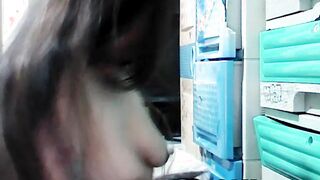 Mesmerizing MOMMY Shows off Big Boobies