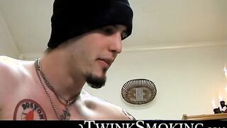 Straight jocks Billy da Kidd & Axel fires up smoke & start their meat rockin