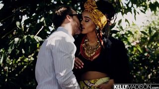 Ebony Babe Julie Kay Takes White Dick in Her Black Butt