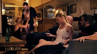 Groupsex & assfucking with bombshell babes