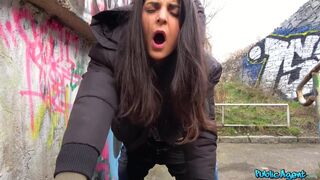 Euro hot girl will do anything & everything for money