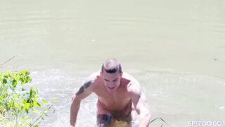 Outdoor Fun With Titty Beautiful Babe Maya Rose
