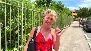 Daisy, 25 years old, medical office slut in Lyon: a little bomb!
