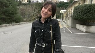 Manéa, 20 years old, dental office slut in Ventabren!